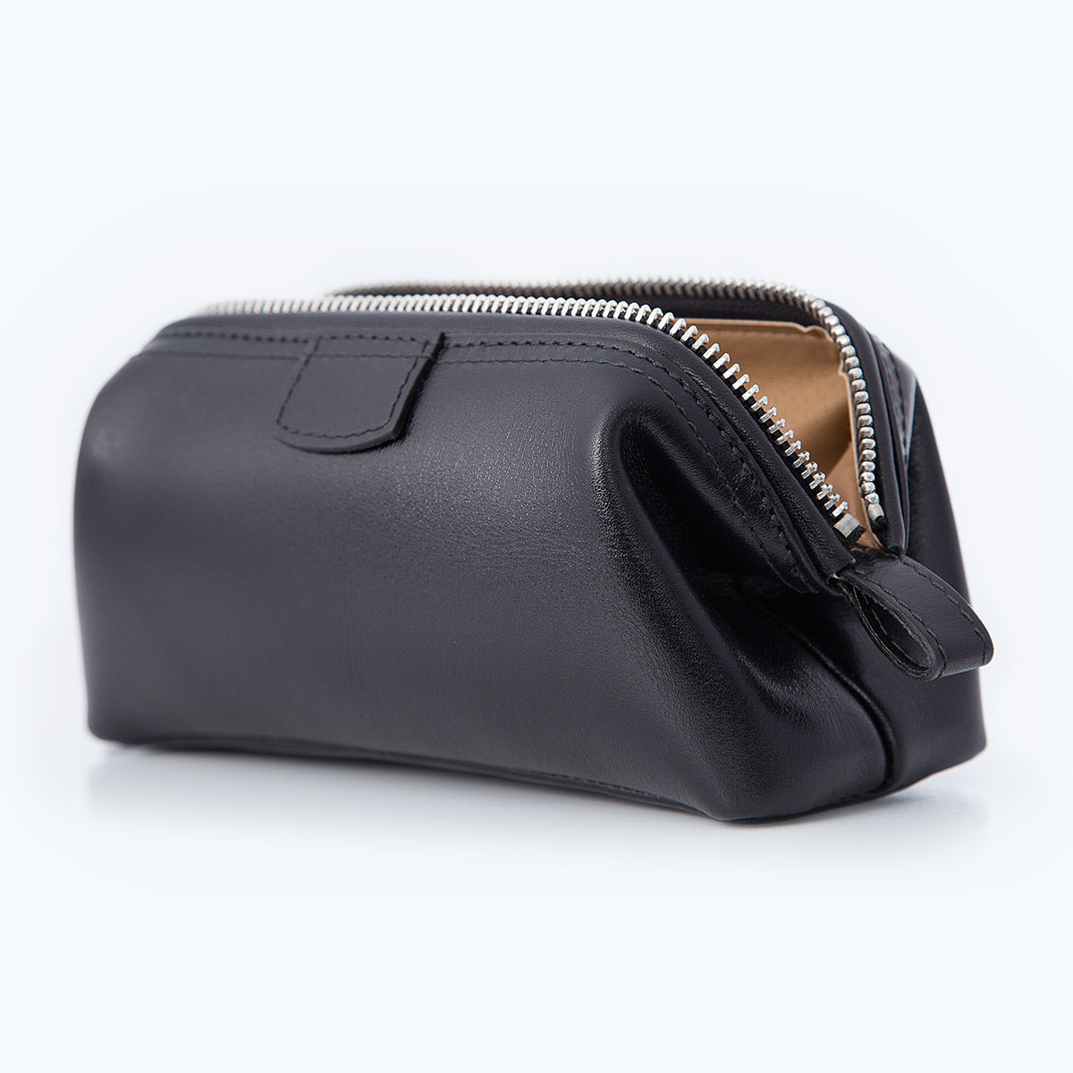 leather wash bag