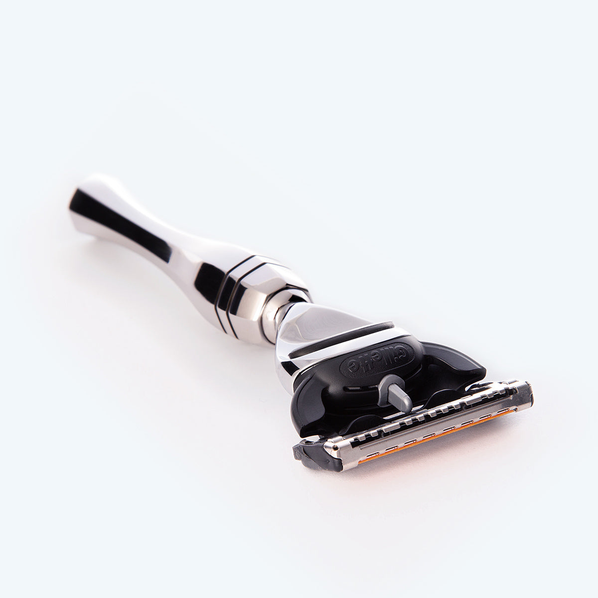 'Line of Kings' Eltham Fusion Razor