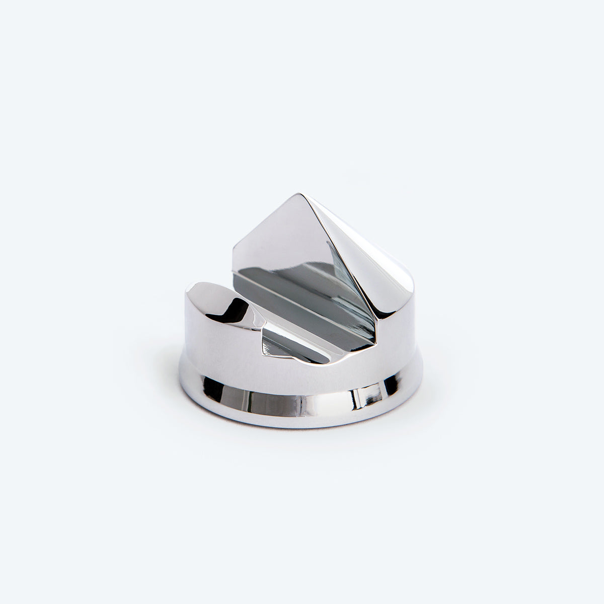 razor stand for Mach3 and Fusion razors