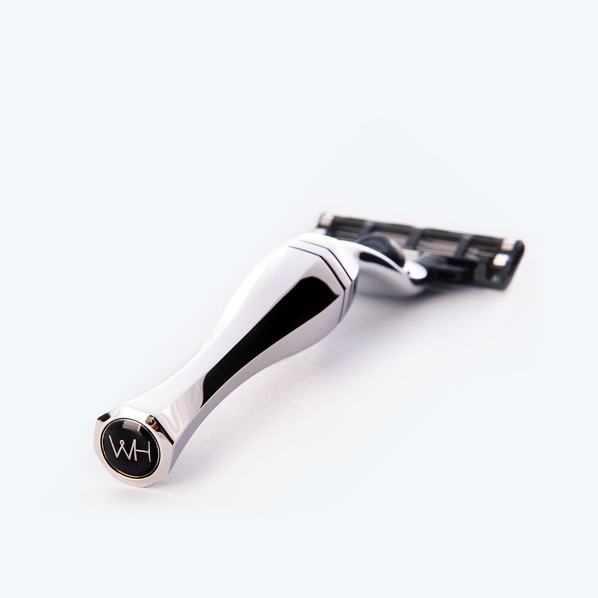 'Line of Kings' Eltham Mach3 Razor from Wilde & Harte